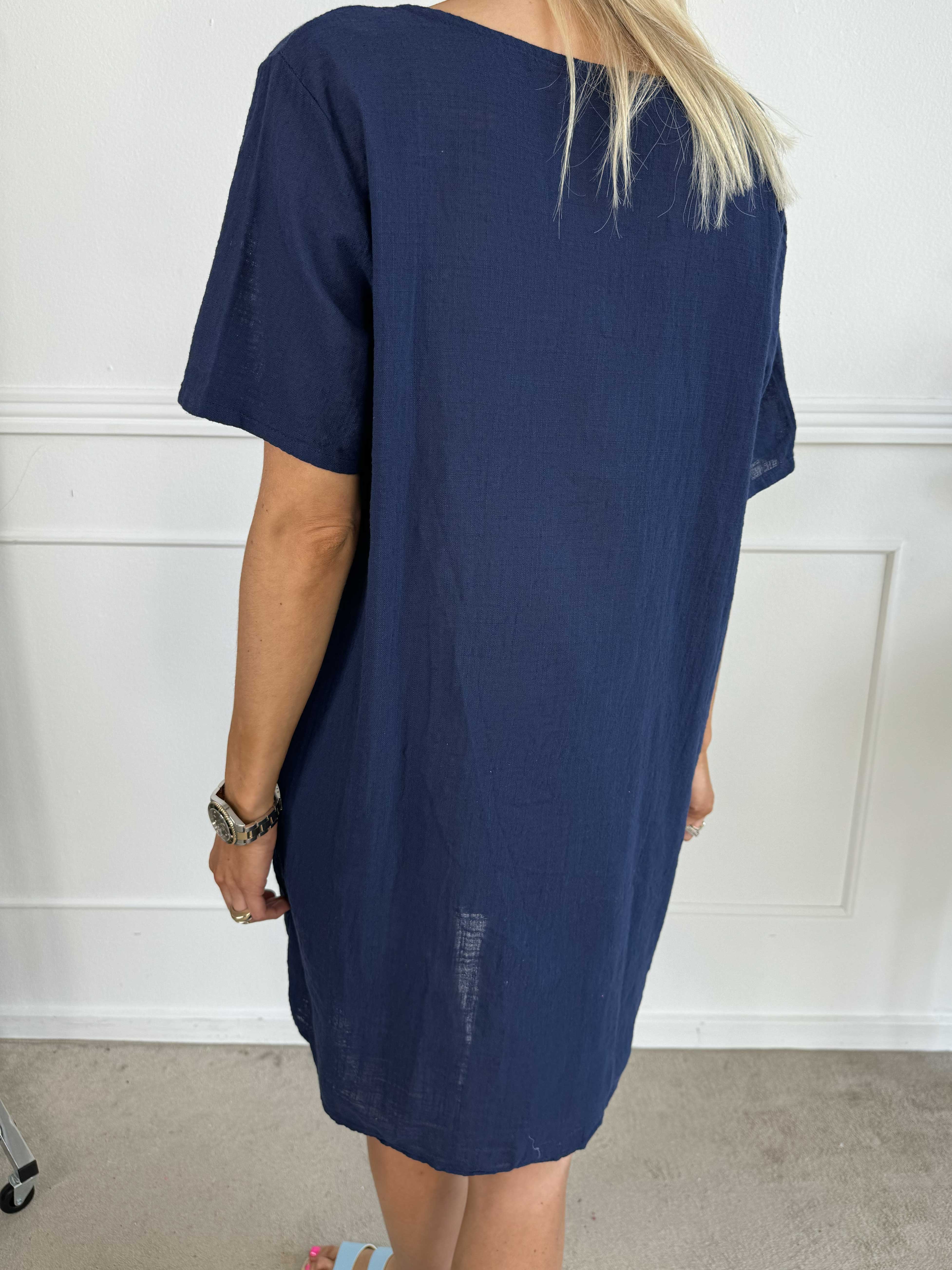 Louise plain - Sød bomuldskjole med lommer